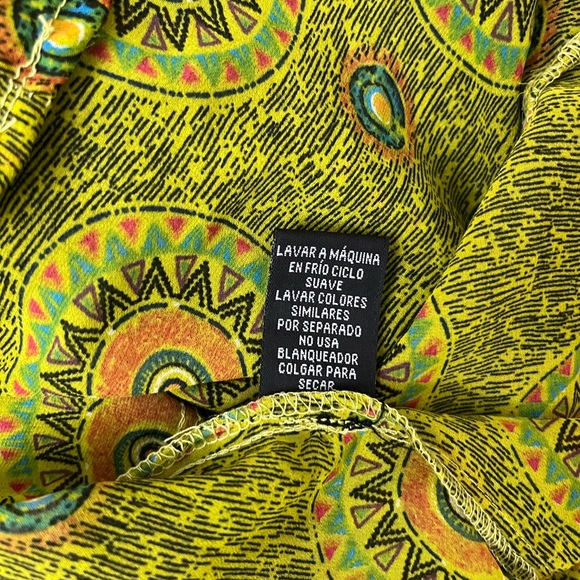 Iky & Me Flowy Mandala Cold Shoulder Ruffle Tie Up Top - Picture 9 of 16